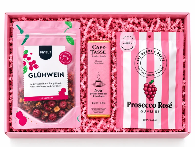 Rosé Glühwein Cadeaubox – Luxe Cadeau met Chocolade & Rosé Gummies