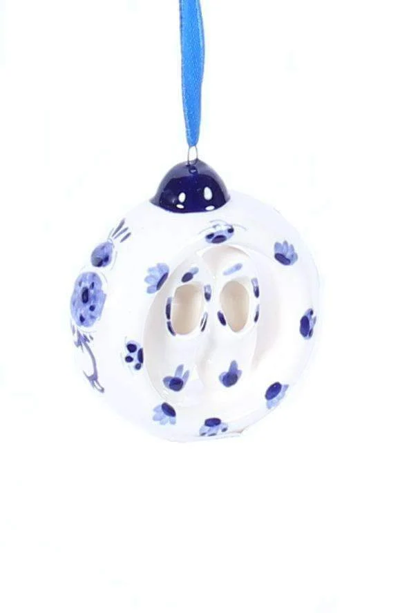 Christmas Ornament, Delft Blue, Ring with Clogs