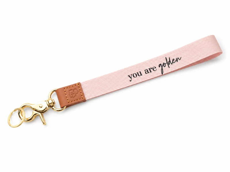 Beige Sleutelhanger met Koord – You Are Golden