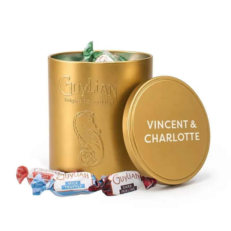 Guylian Temptations Mix - gepersonaliseerd cadeau - gouden tinnen collector's box - 278g