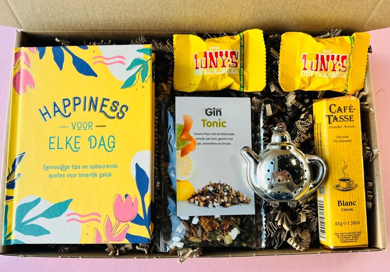 Brievenbus cadeau Happiness – luxe cadeaubox per post
