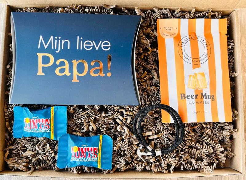 Vaderdag Brievenbus Cadeau | Mijn Lieve Papa Box | Persoonlijk Cadeau voor Papa | Armband & Chocolade