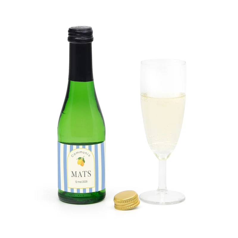 Flesje alcoholvrije prosecco met eigen etiket - Communie jongens