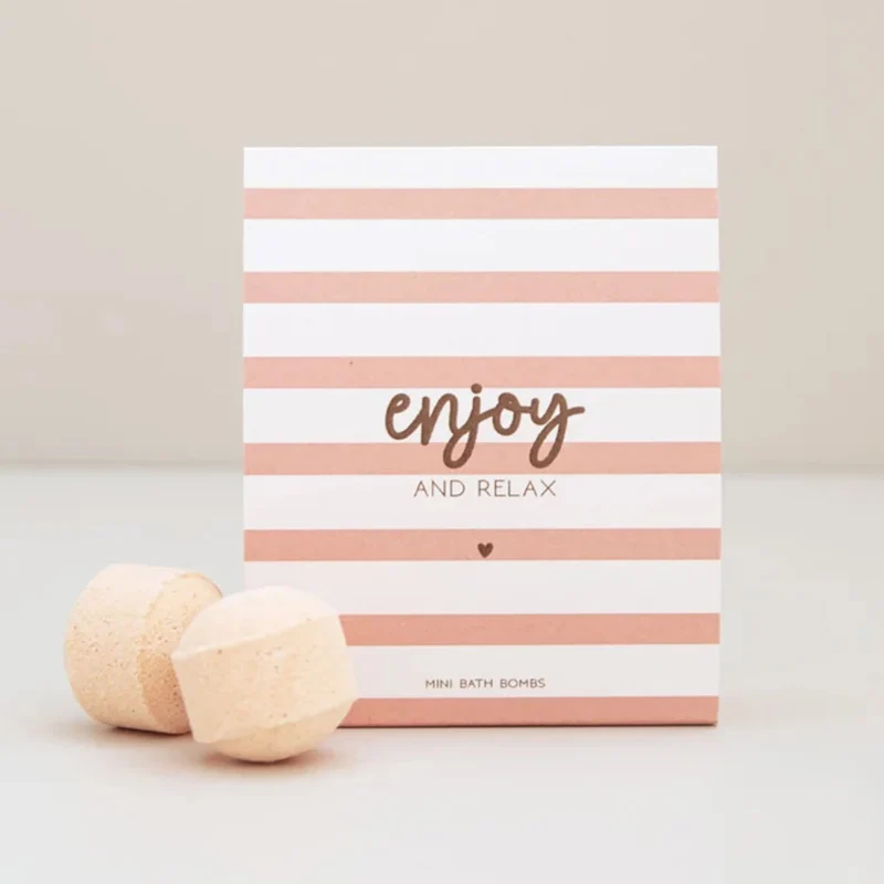 Badbommen - Enjoy And Relax