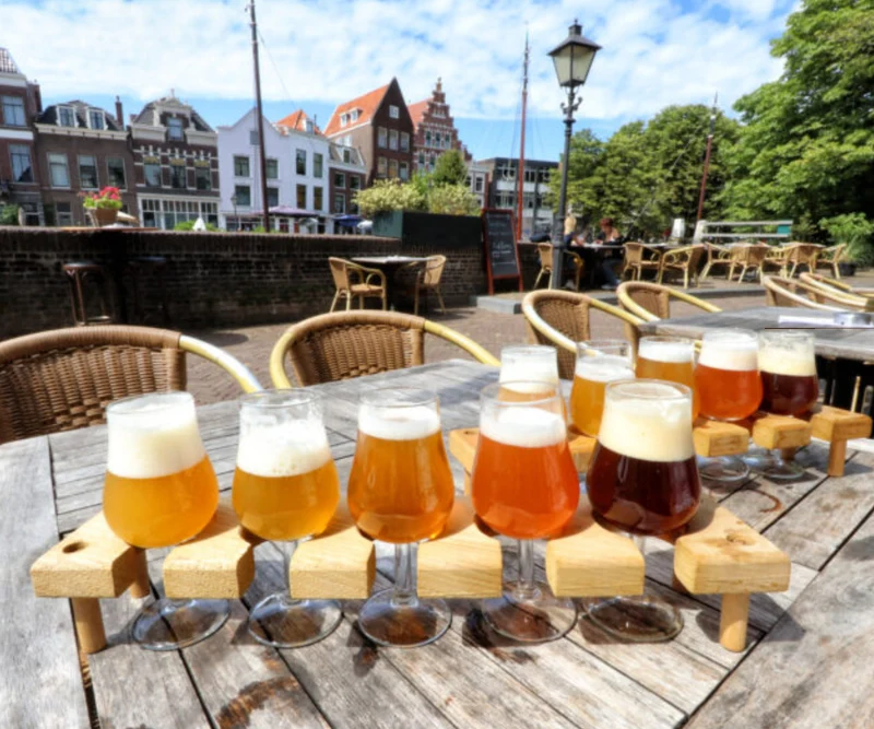 Rondleiding + Bierproeverij 3 bieren (prijs p.p.) - Stadsbrouwerij De Pelgrim