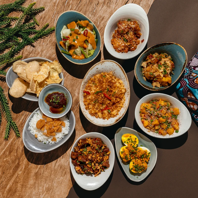 Ron Gastrobar - Nasi Rames Vis
