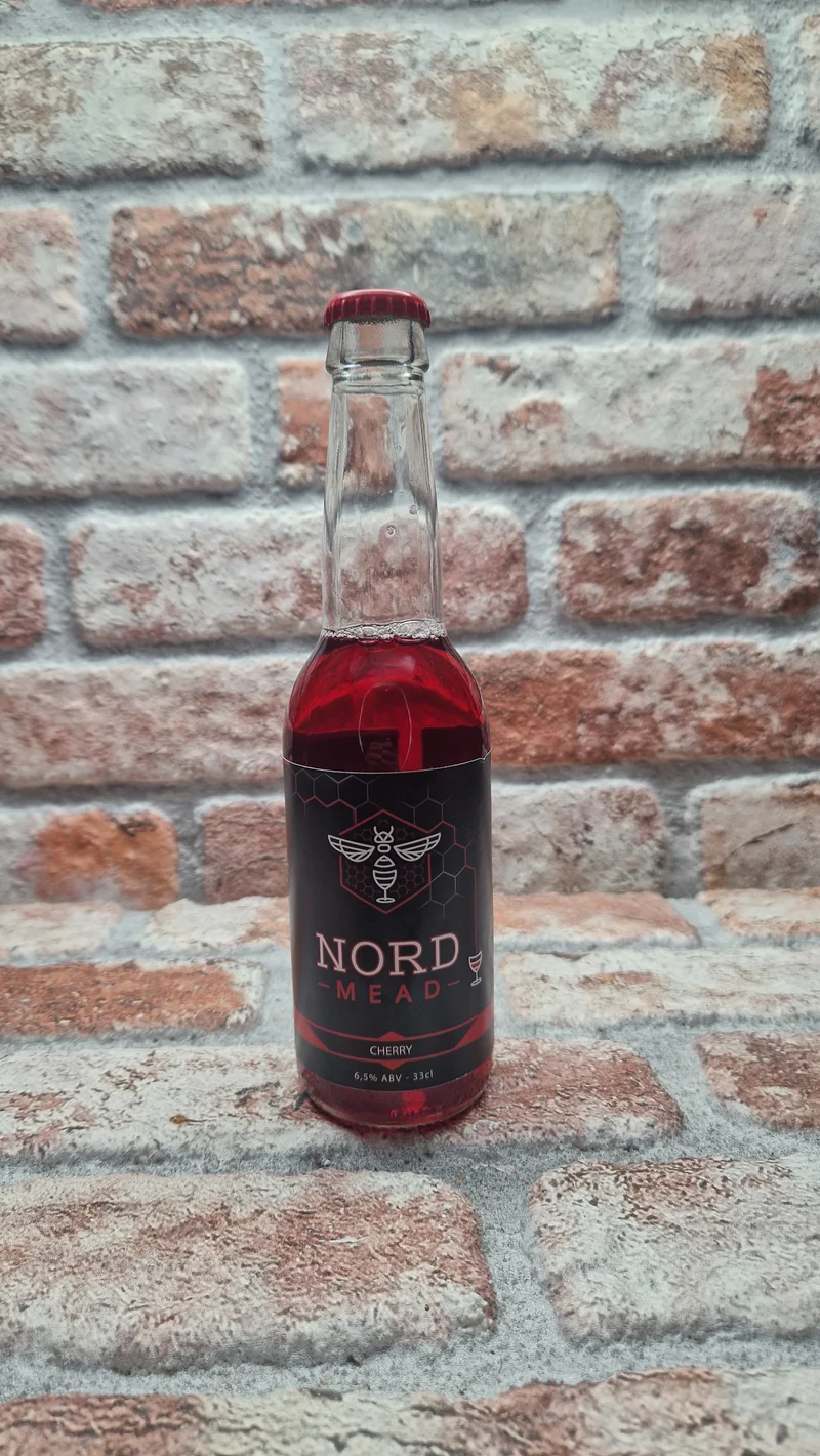 De Noordelijke Mederij Nord Mead Cherry Medebier - 33 CL