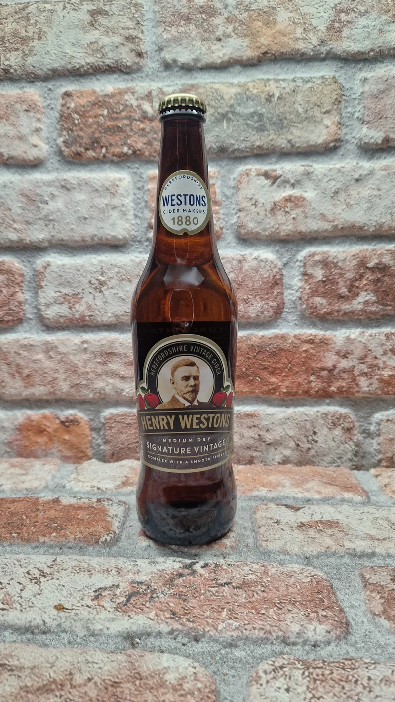Henry Westons Signature Vintage 2024 Cider - 50 CL
