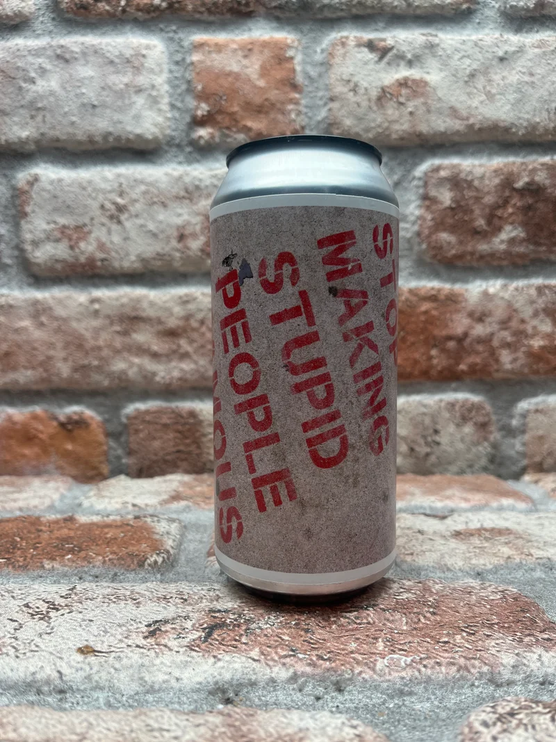 Atelier Vrai Stop making Stupid People Famous| Vertikal Verses Series 1/5 NEIPA - 44 CL