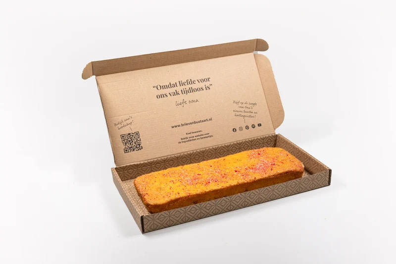 Brievenbus panettone cake